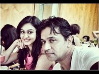 Arjun sarja with daughter nivedita