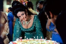 Aruna irani, as item girl
