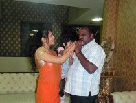 H d kumaraswamy with wife radhika kumaraswamy and daughter shamika