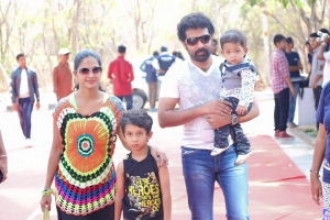 Madhumitha with her family: husband Siva Balaji, sons Dhanvin and Gagan