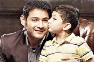 Mahesh babu with wife son gautham