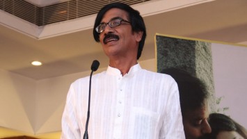 Manobala