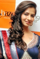 Nisha shah