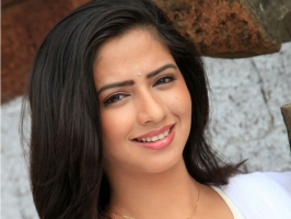 Nisha shah