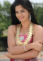 Nisha shah