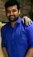 Remya nambeesan brother rahul subramanyam