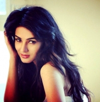 Sonal chauhan